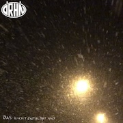 Dröhn: Das Licht entblößt uns