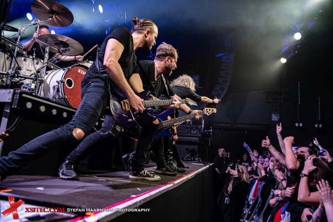 KISSIN&acute; DYNAMITE | 2023-01-07