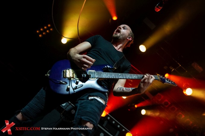 KISSIN&acute; DYNAMITE | 2023-01-07