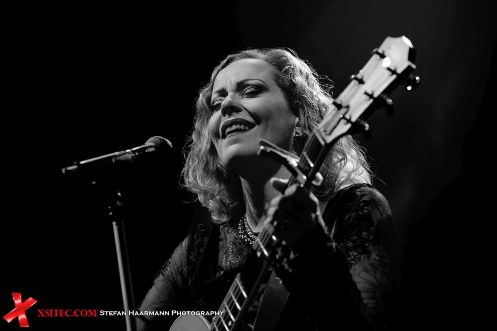 ANNEKE VAN GIERSBERGEN | TURBINENHALLE OBERHAUSEN | 2023-05-07