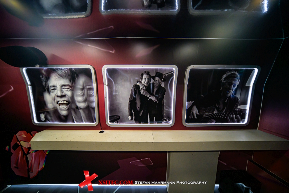 THE ROLLING STONES | POP UP BUS TOUR 2023-10-23